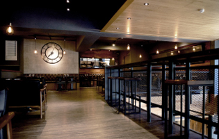 黑浮高雄高美店